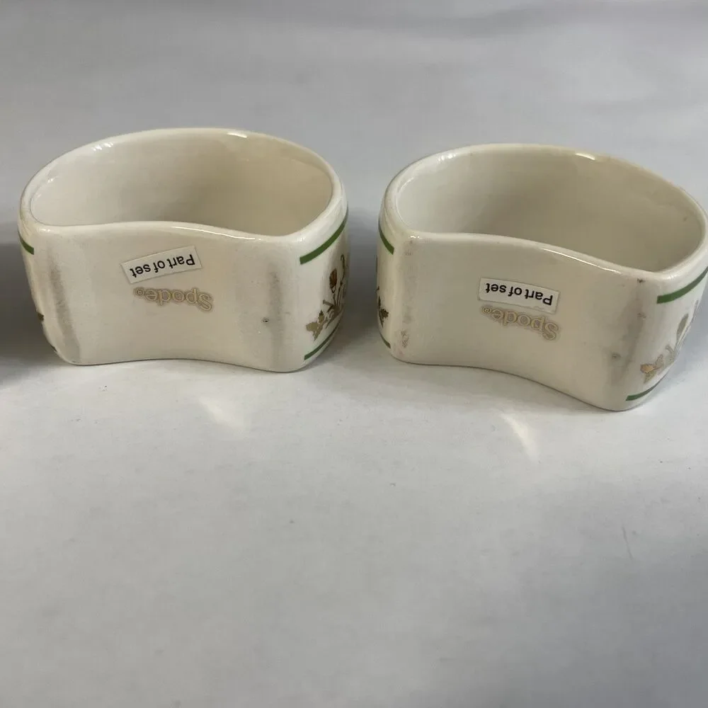 Spode napkin rings